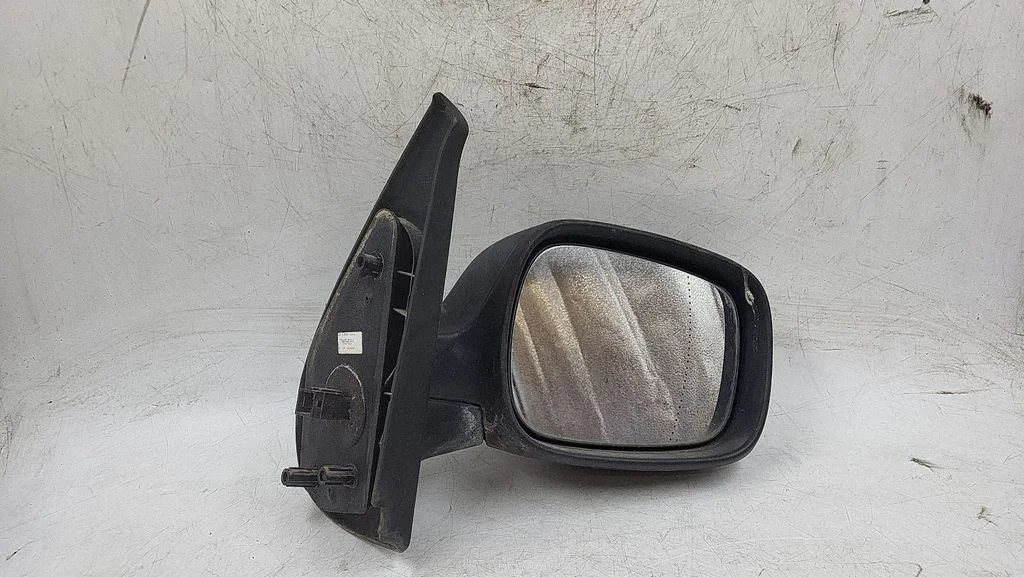 Front door electric wing mirror – front right