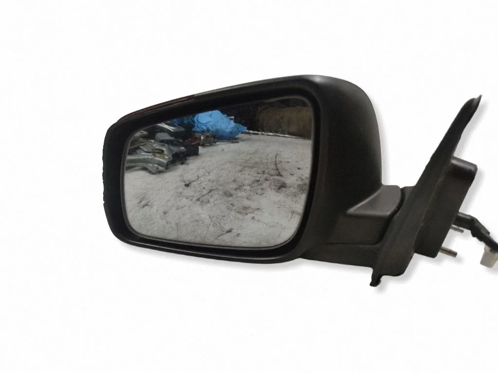 Front door electric wing mirror – front left