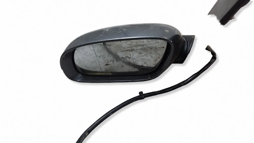 Front door electric wing mirror 073015