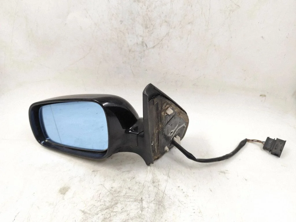 Front door electric wing mirror – Volkswagen Bora (1998-2005)