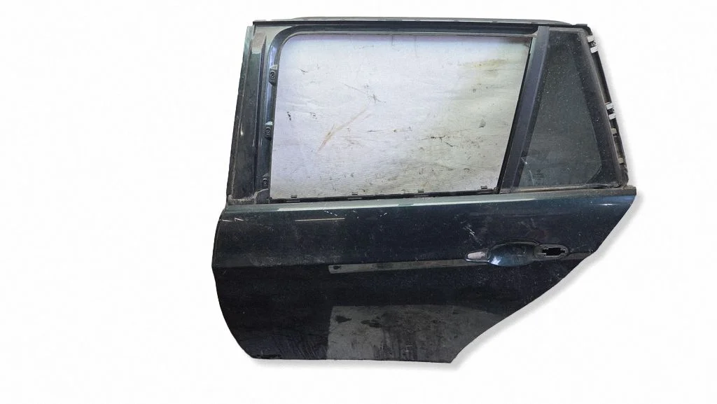 Rear door – rear left