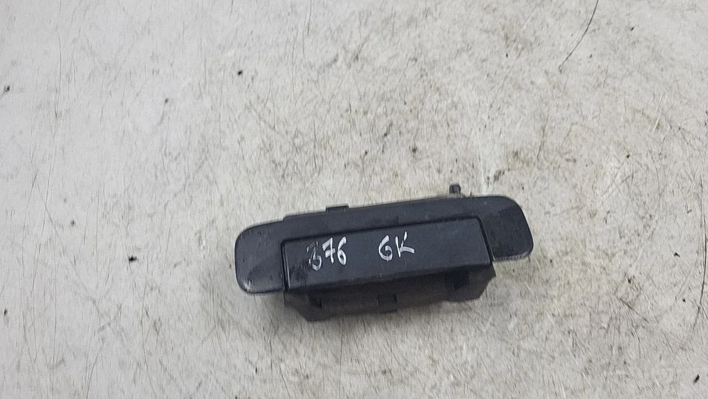 Rear door exterior handle 4A083205