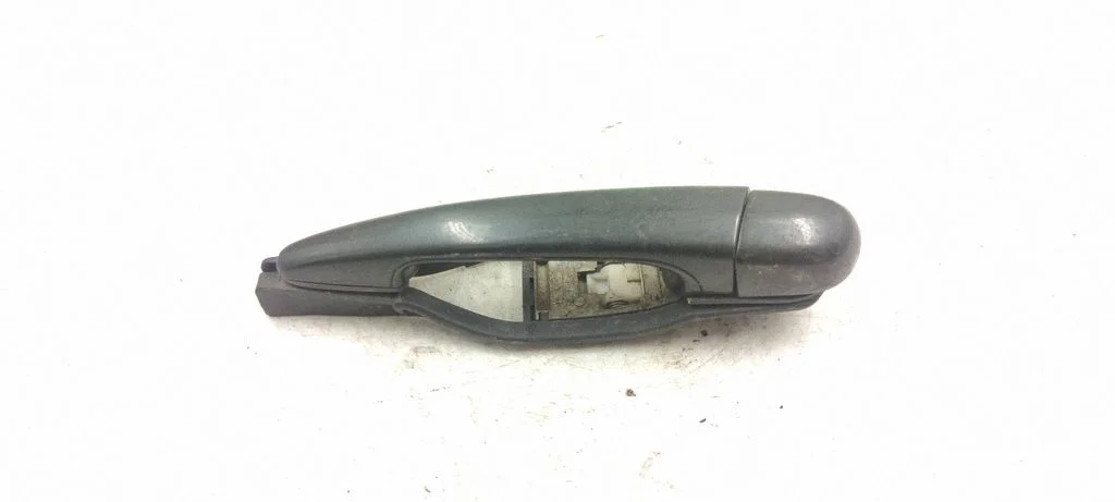 Rear door exterior handle 8216121