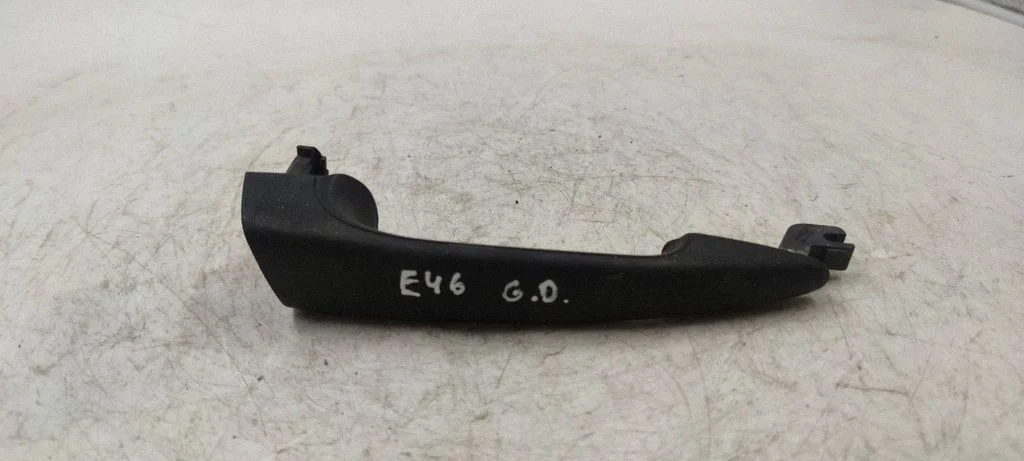 Rear door exterior handle 8216120