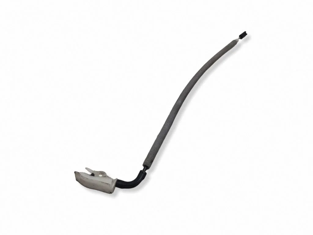 Rear door cable line – rear left