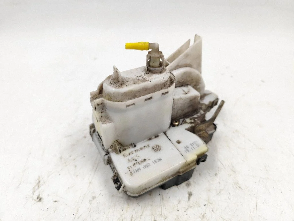 Rear door lock 6N4839015C