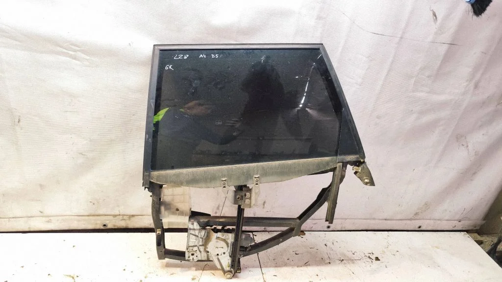 Rear door window regulator with motor – Audi A4 S4 B5 8D (1994-1999)