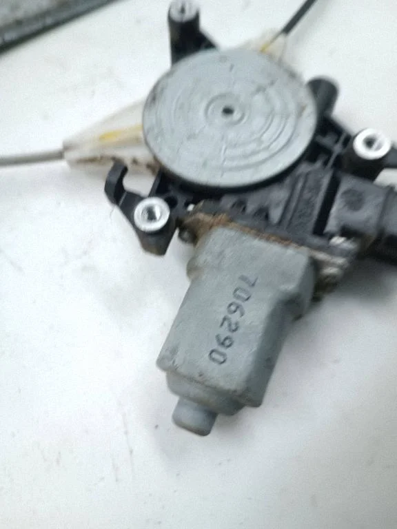 El. Lango pakėlimo mechanizmo komplektas