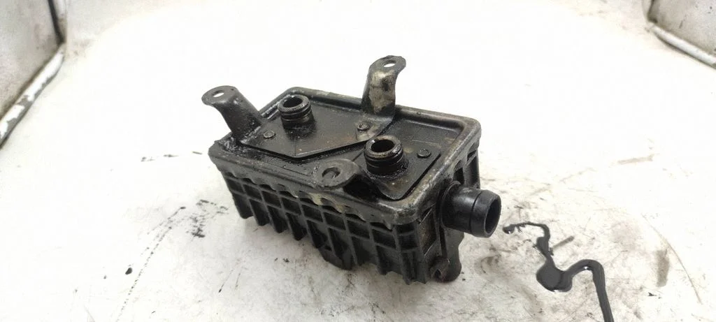 Oil filter mounting bracket – BMW Z3 E36 (1994-2002)