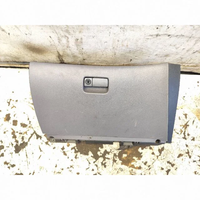 Glove box – Nissan Primera (2002-2007)