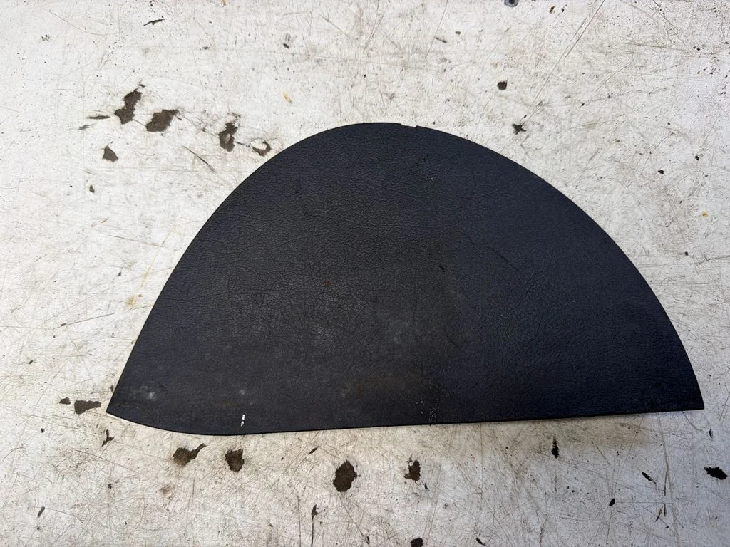 Dashboard side end trim 4B0857085A