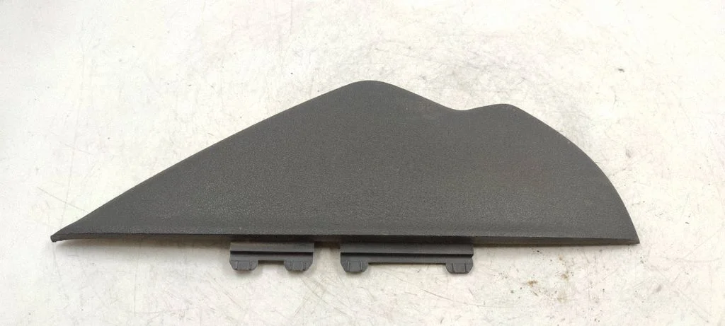 Dashboard side end trim – Volkswagen Caddy (2004-2010)