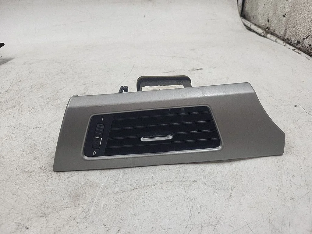 Dashboard side air vent grill/cover trim