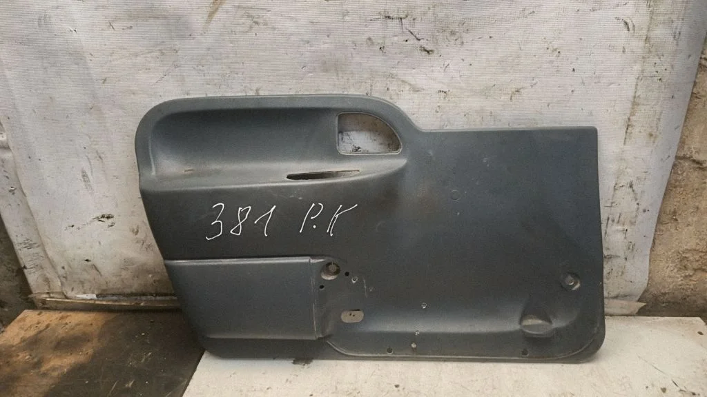 Apmušimas priekinių durų (obšifke)