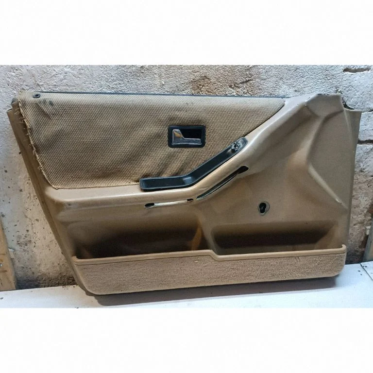 Apmušimas priekinių durų (obšifke)