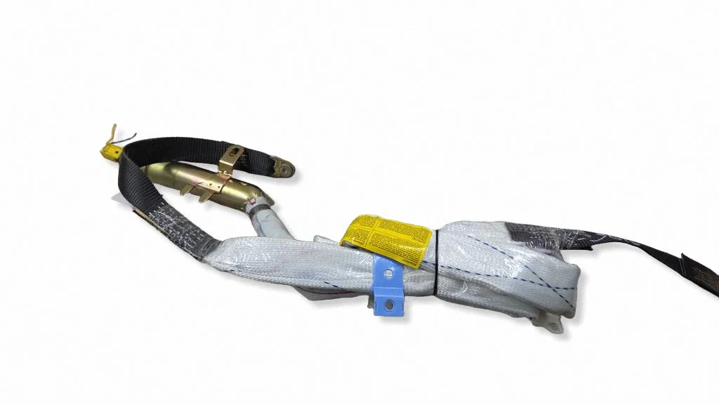 Roof airbag – left