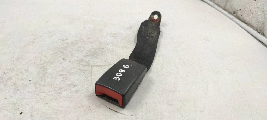 Rear seatbelt buckle – Opel Meriva A (2003-2010)
