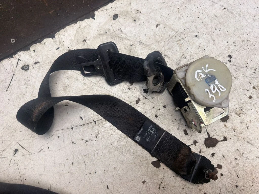Rear seatbelt – Opel Zafira A (1999-2005)