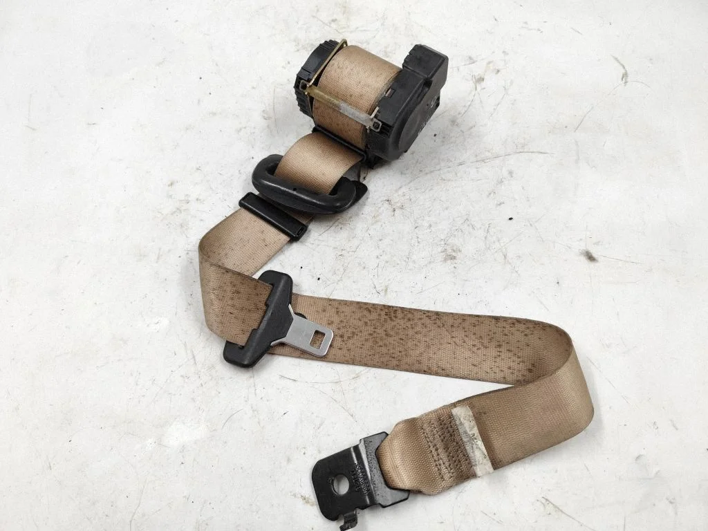 Rear seatbelt 705151002