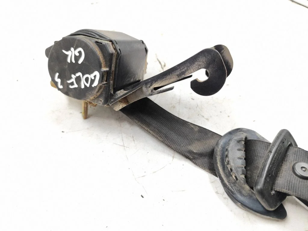 Rear seatbelt 1H3857805A