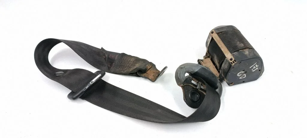 Rear seatbelt 6K9857805