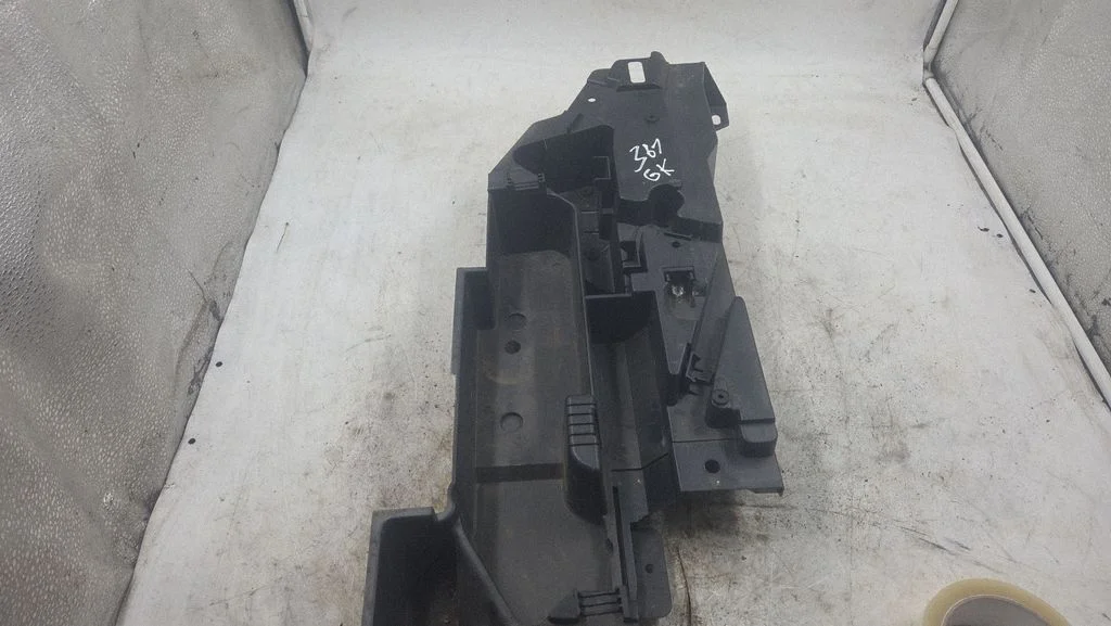 Other trunk/boot trim element 8232581