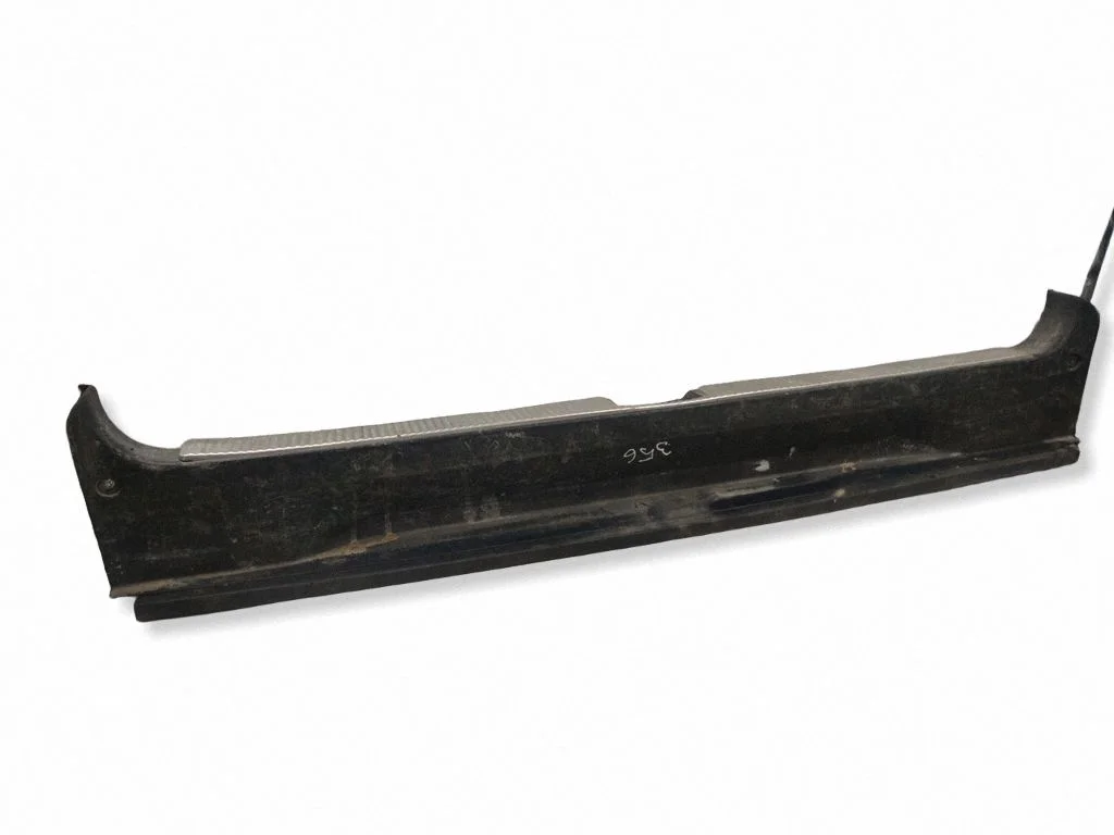 Other trunk/boot trim element 8D9863471