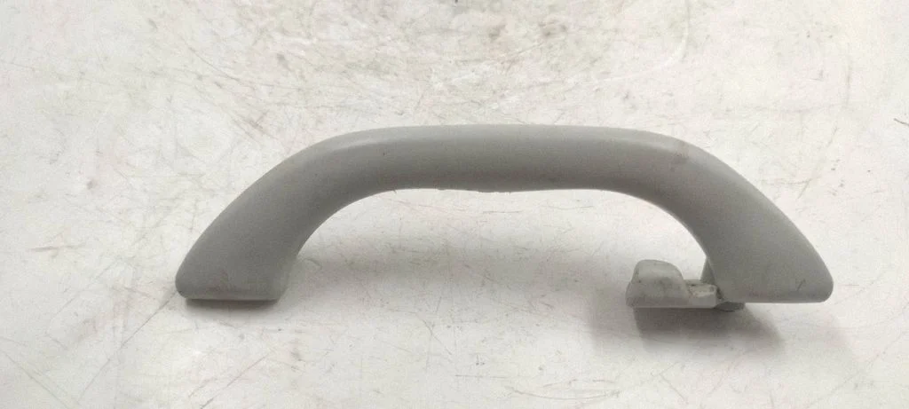Rear interior roof grab handle 8d0857607a