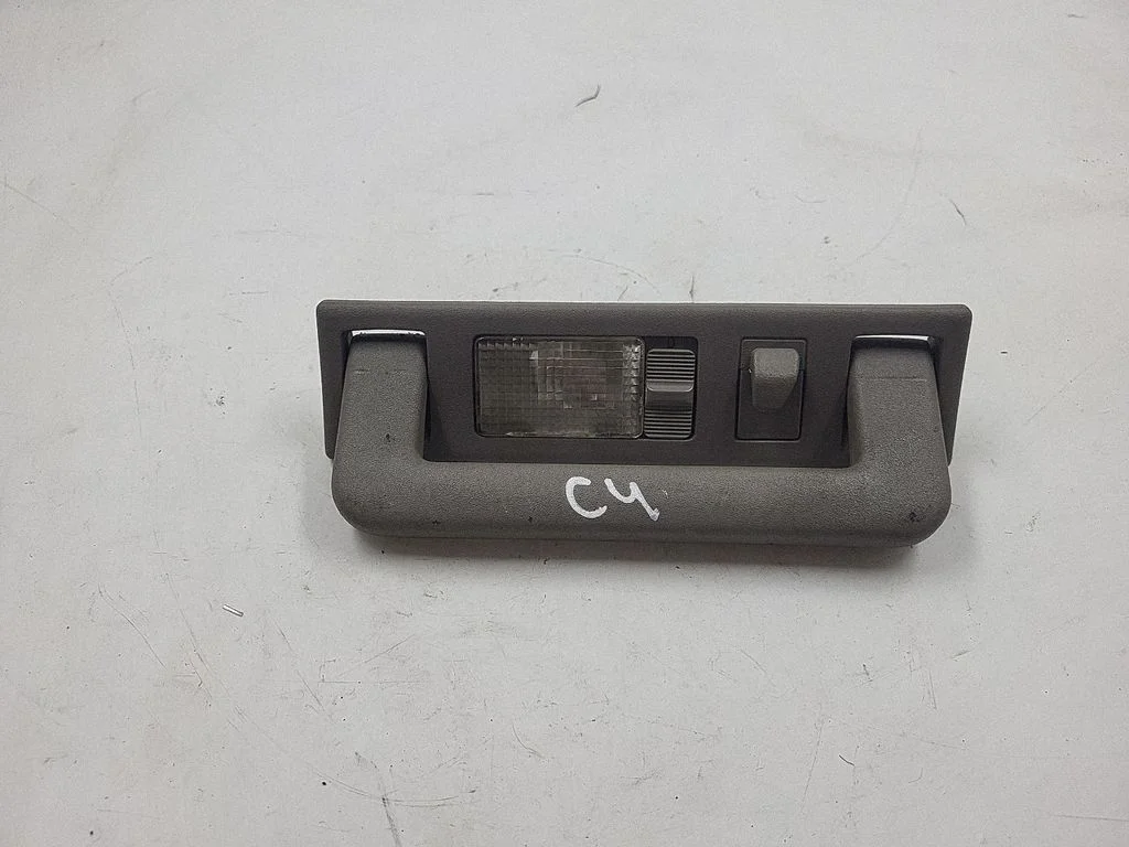 Tagumine lae käepide 4A0857607B