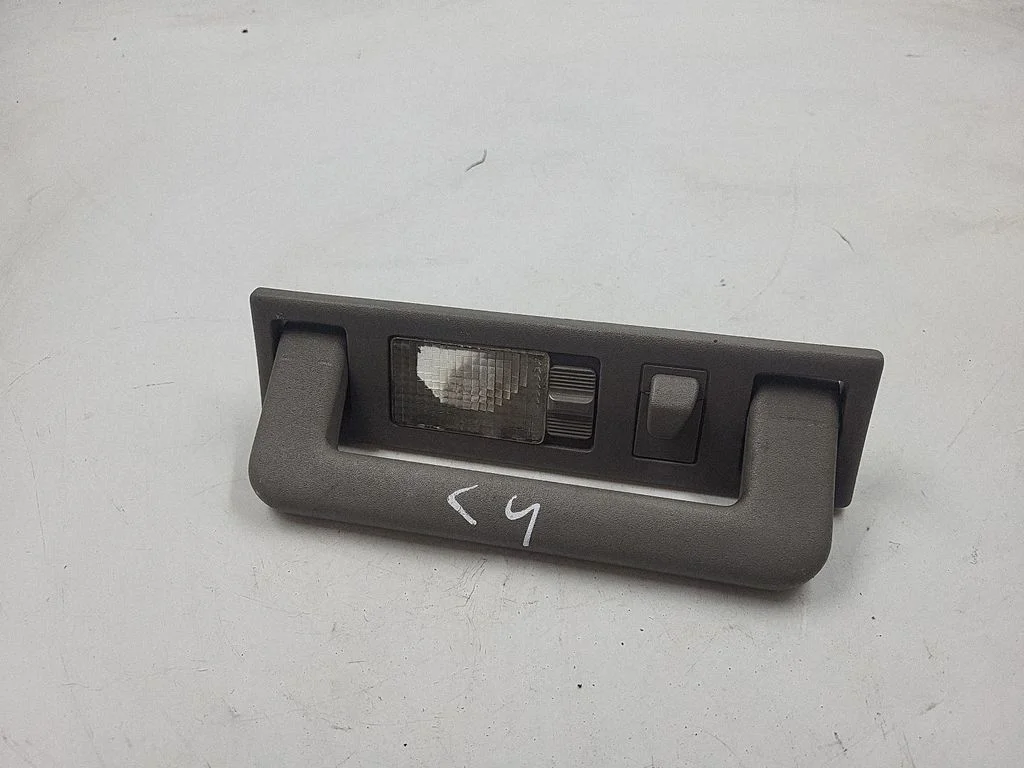 Tagumine lae käepide 4A0857607B