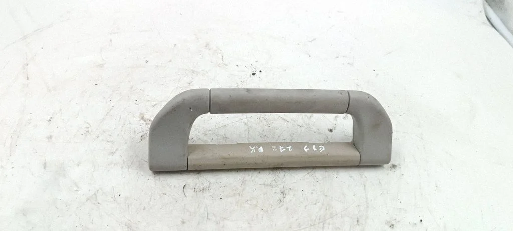 Tagumine lae käepide 03E00997