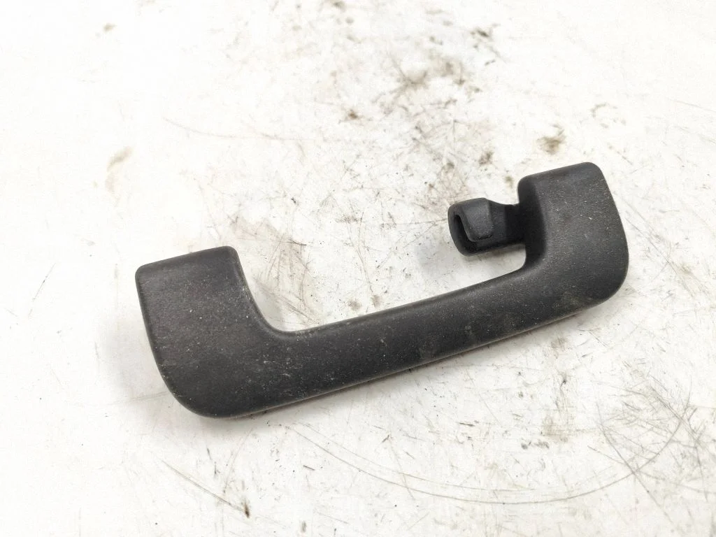 Uchwyt sufitowy tylny – Audi A4 S4 B6 8E 8H (2001-2005)