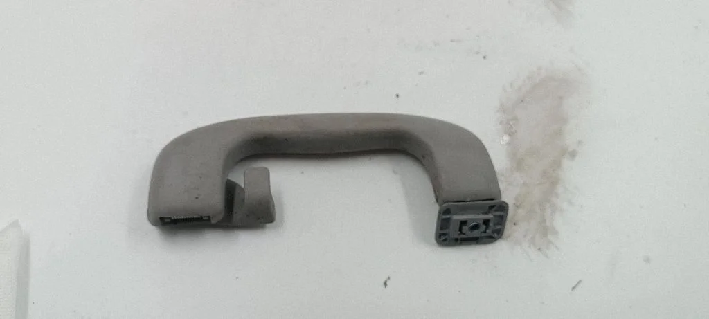 Rear interior roof grab handle – Opel Vectra C (2002-2005)