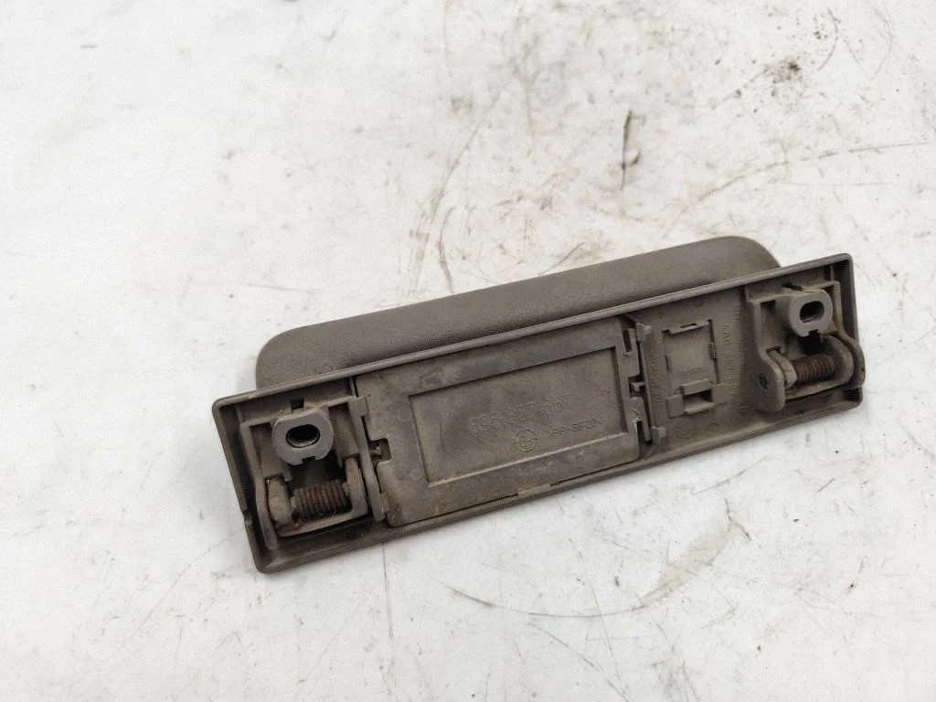 Rear interior roof grab handle 895857667