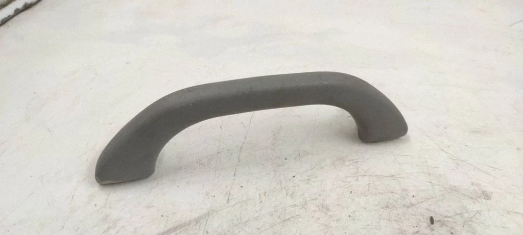 Front interior roof grab handle