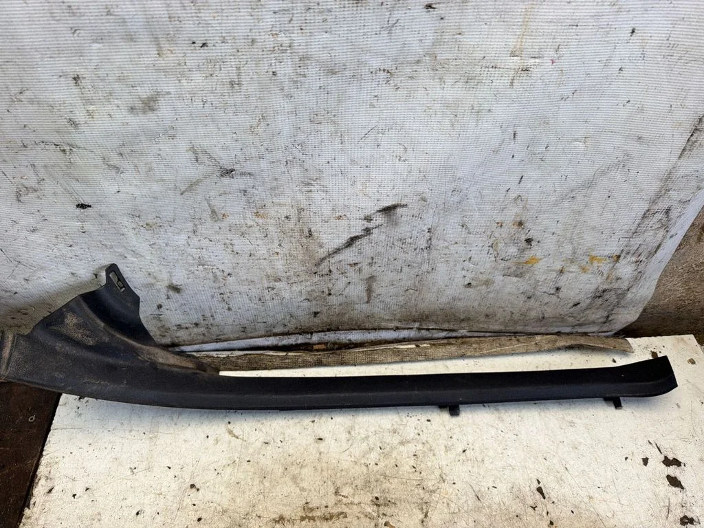 Rear sill trim cover 4B0867767