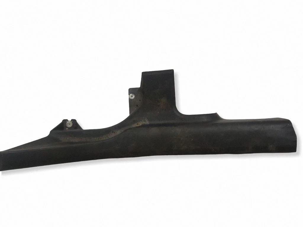 Rear sill trim cover 7656A0