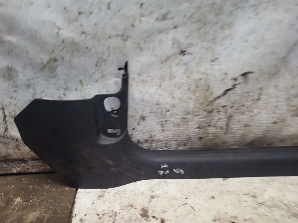 Front sill trim cover 2170209