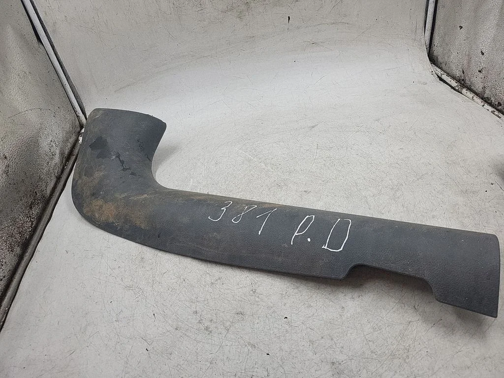 Front sill trim cover 7700304785