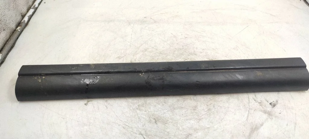 Front sill trim cover – BMW 3 Series E46 (1998-2005)