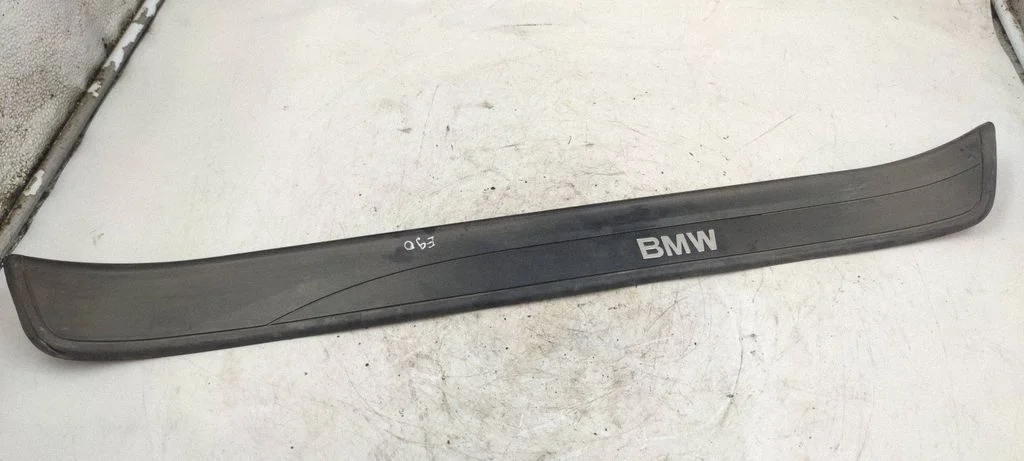 Front sill trim cover – BMW 3 Series E90 E91 (2005-2012)