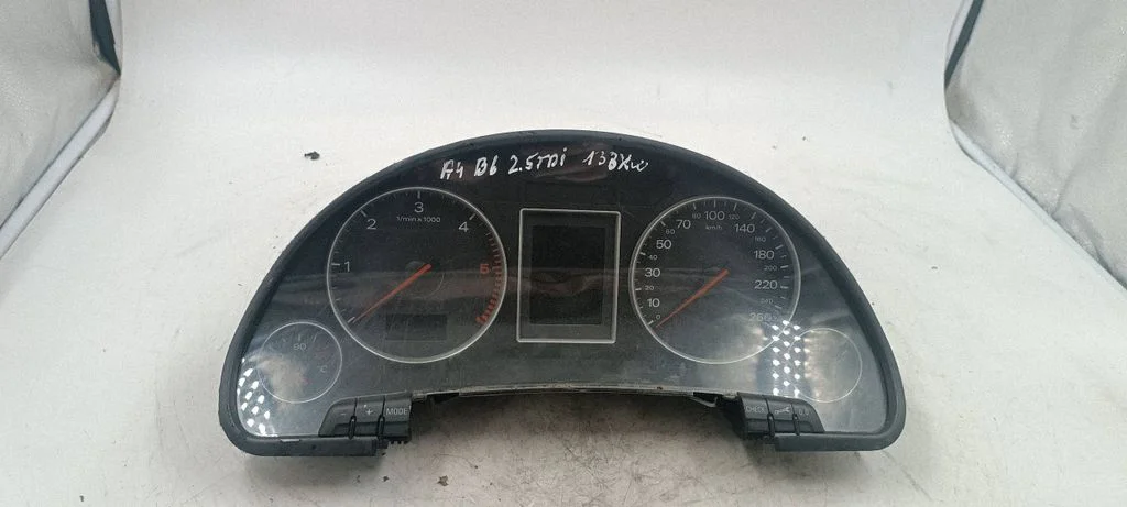 Speedometer (instrument cluster) 1036901830