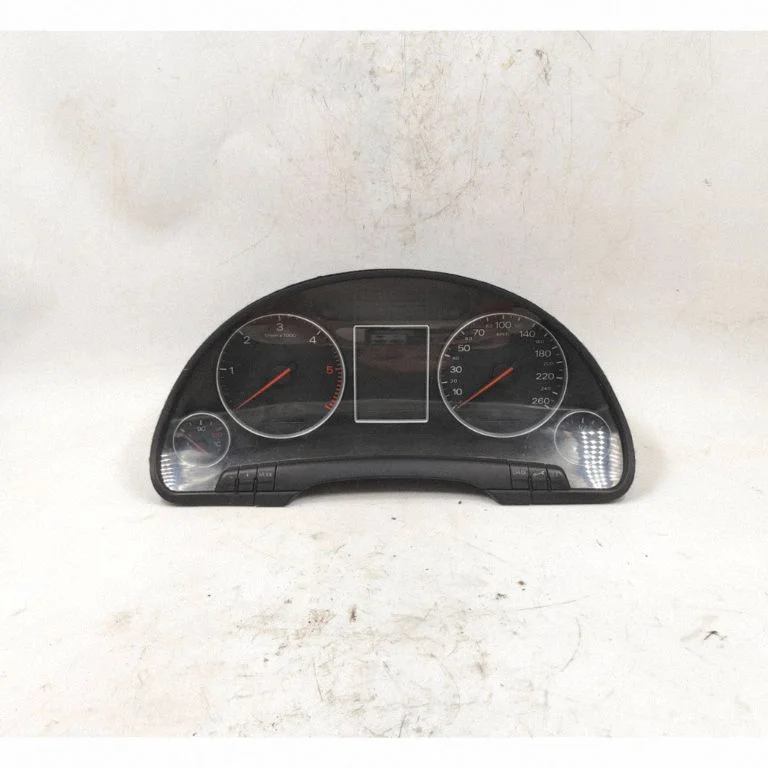 Spidometrs (instrumentu panelis) – Audi A4 S4 B6 8E 8H (2001-2005)