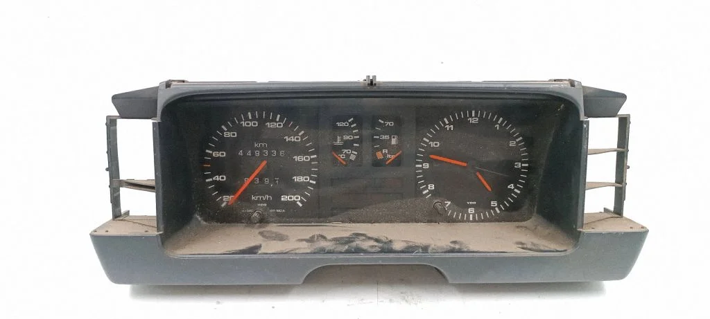 Speedometer (instrument cluster) 88471066