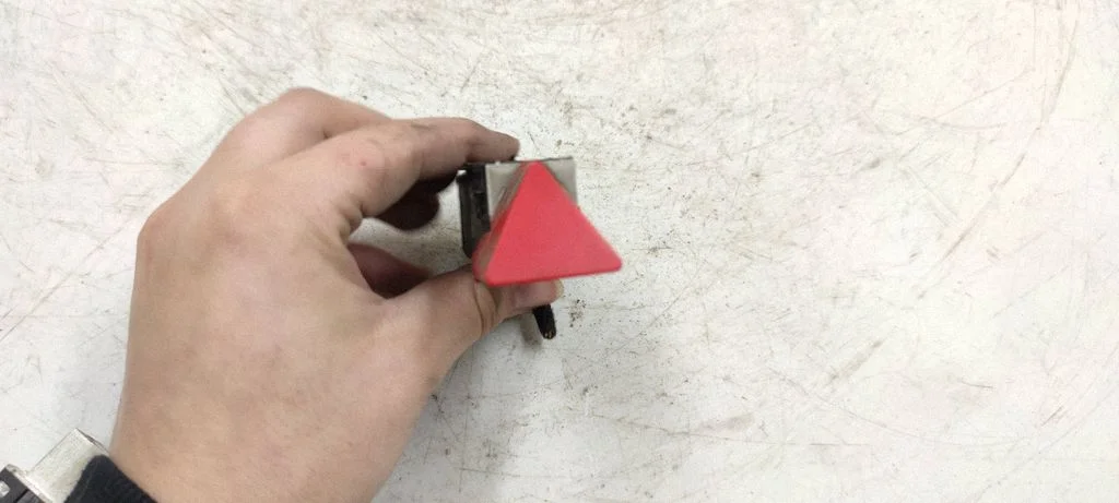 Hazard light switch – Volkswagen Caddy (2004-2010)