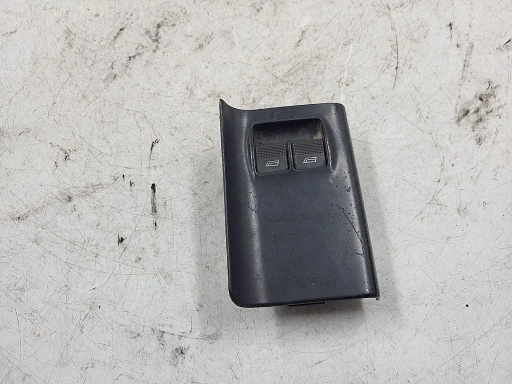 Electric window control switch 8D1959515