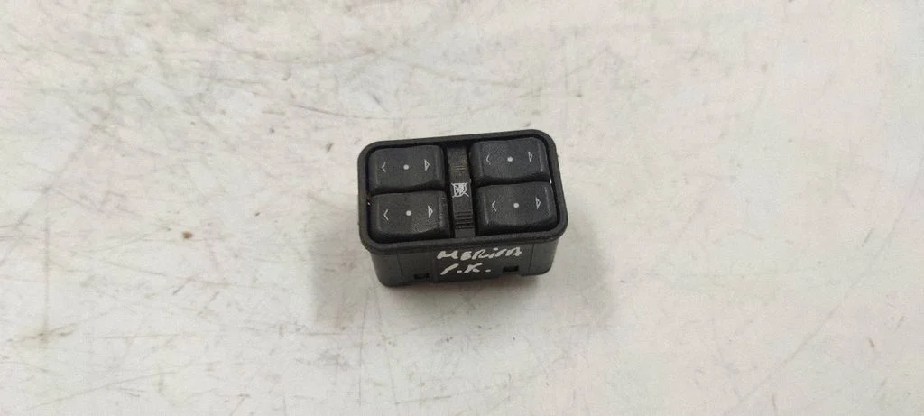 Elektrisko logu slēdzis 13363402