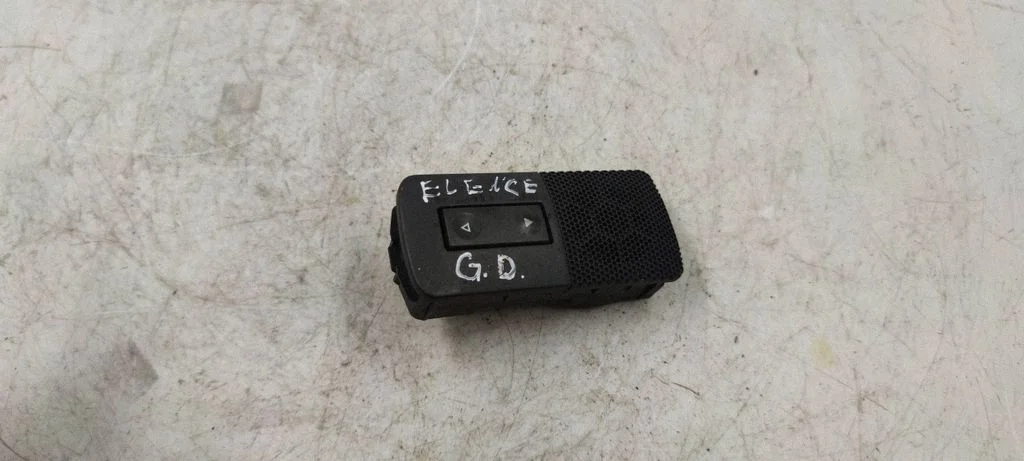 Elektrinių langų jungtukas