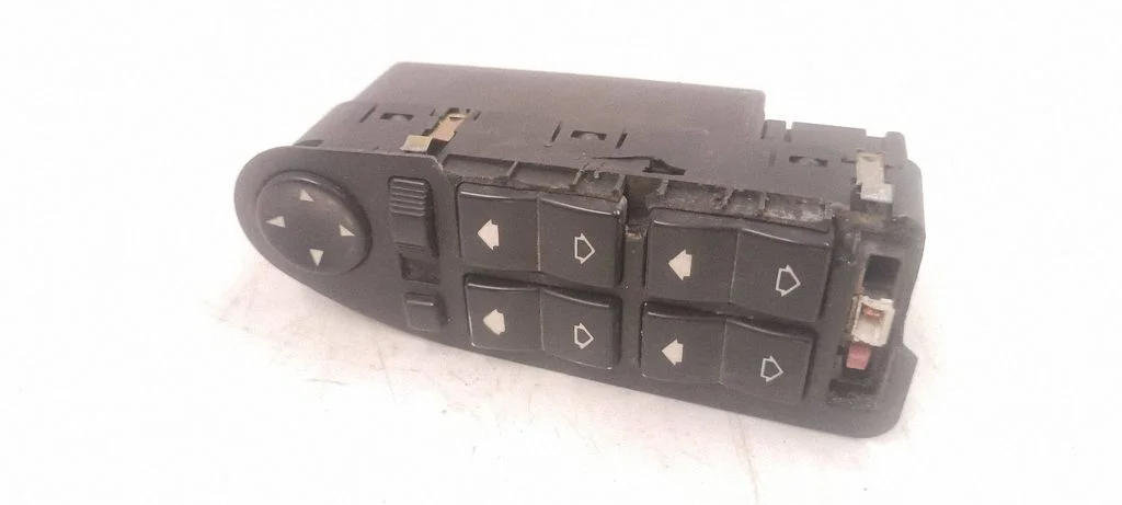 Elektriaknate lüliti 61318380643