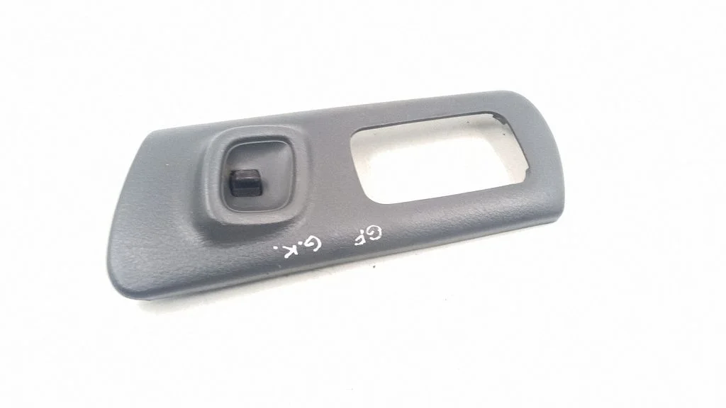 Electric window control switch 94226FA11